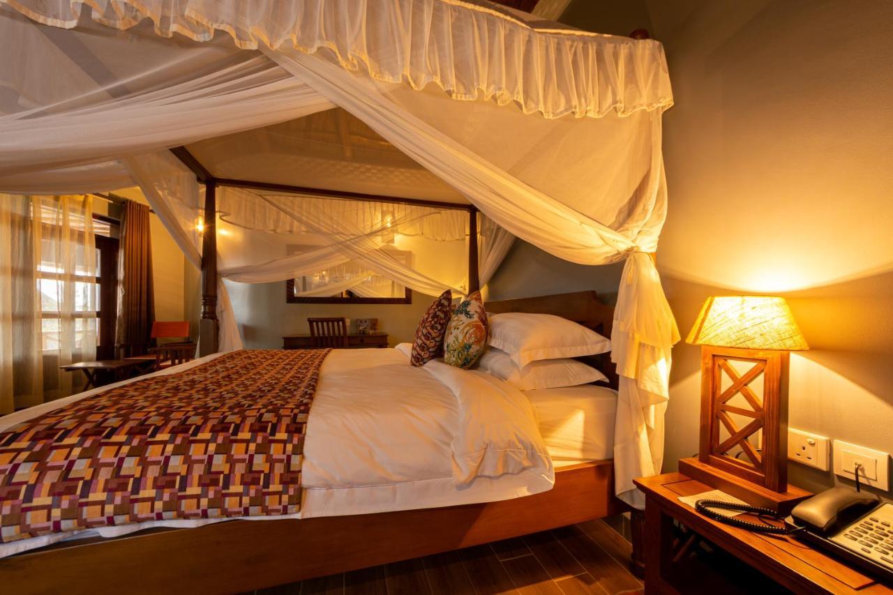 Emburara Farm Lodge Mbarara Eksteriør billede
