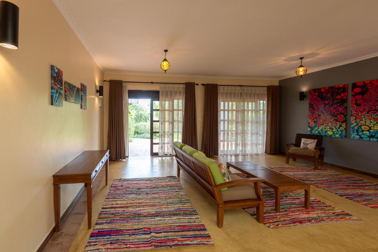 Emburara Farm Lodge Mbarara Eksteriør billede