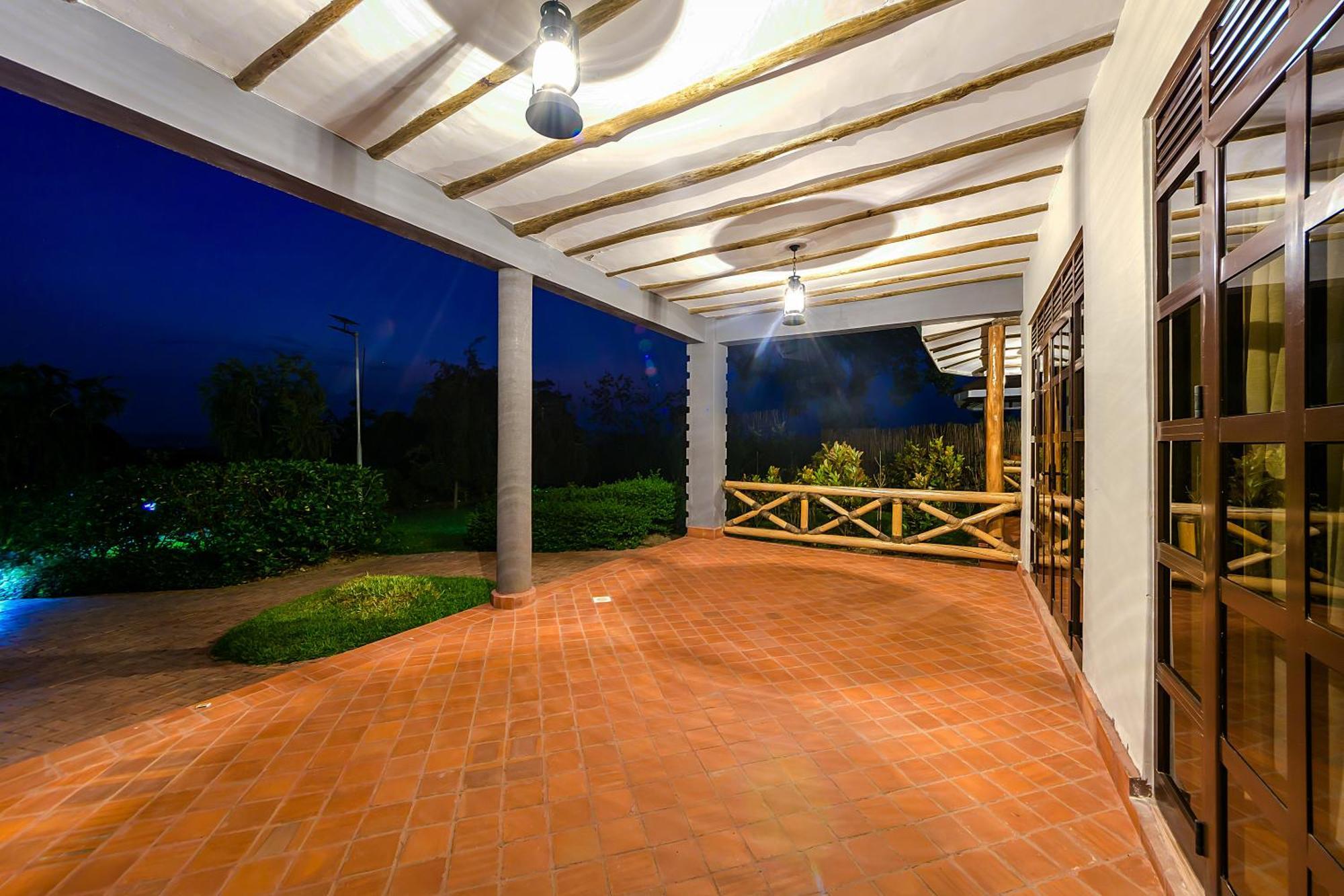 Emburara Farm Lodge Mbarara Eksteriør billede