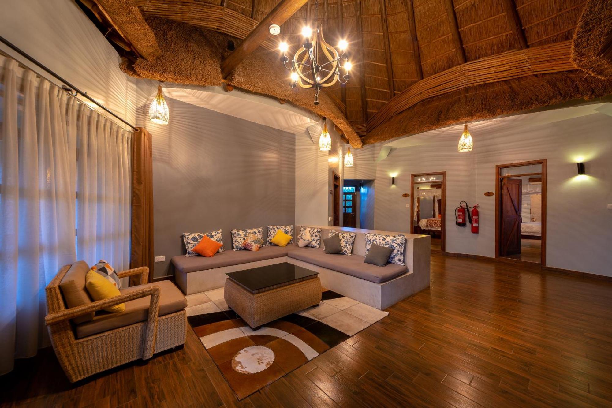 Emburara Farm Lodge Mbarara Eksteriør billede