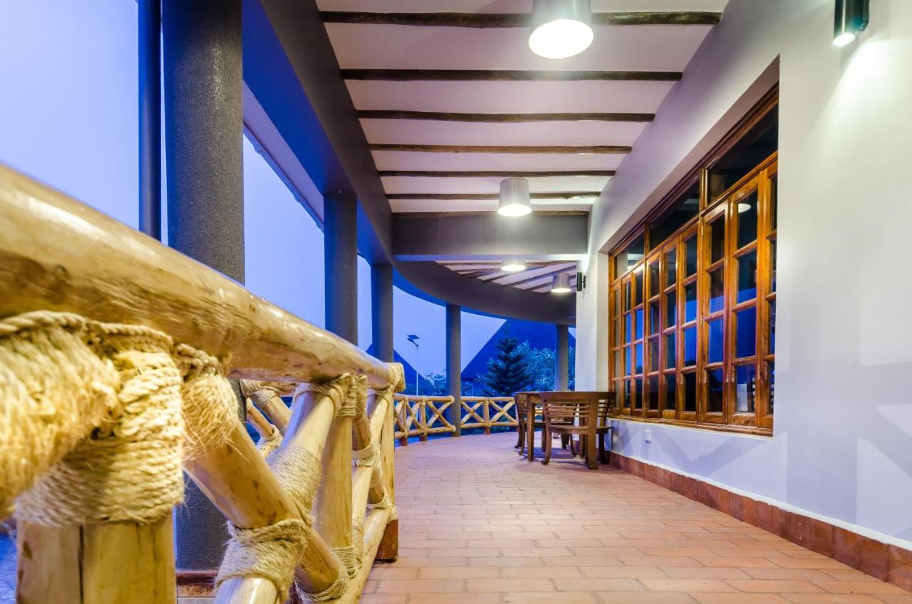 Emburara Farm Lodge Mbarara Eksteriør billede