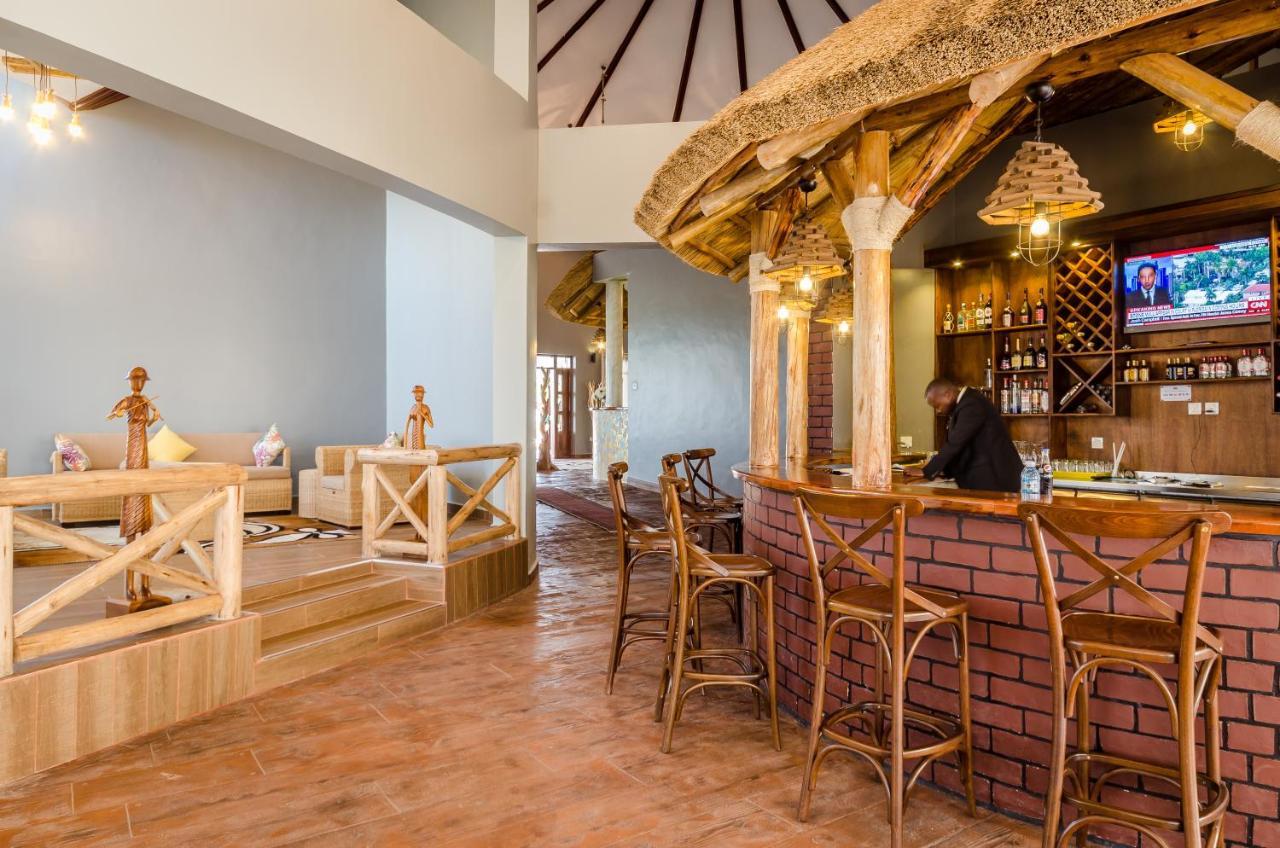 Emburara Farm Lodge Mbarara Eksteriør billede