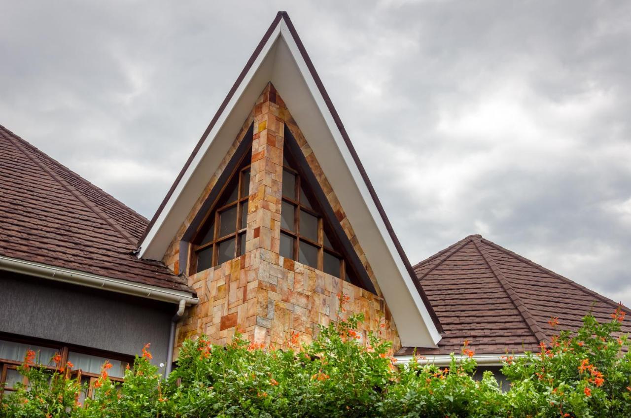Emburara Farm Lodge Mbarara Eksteriør billede
