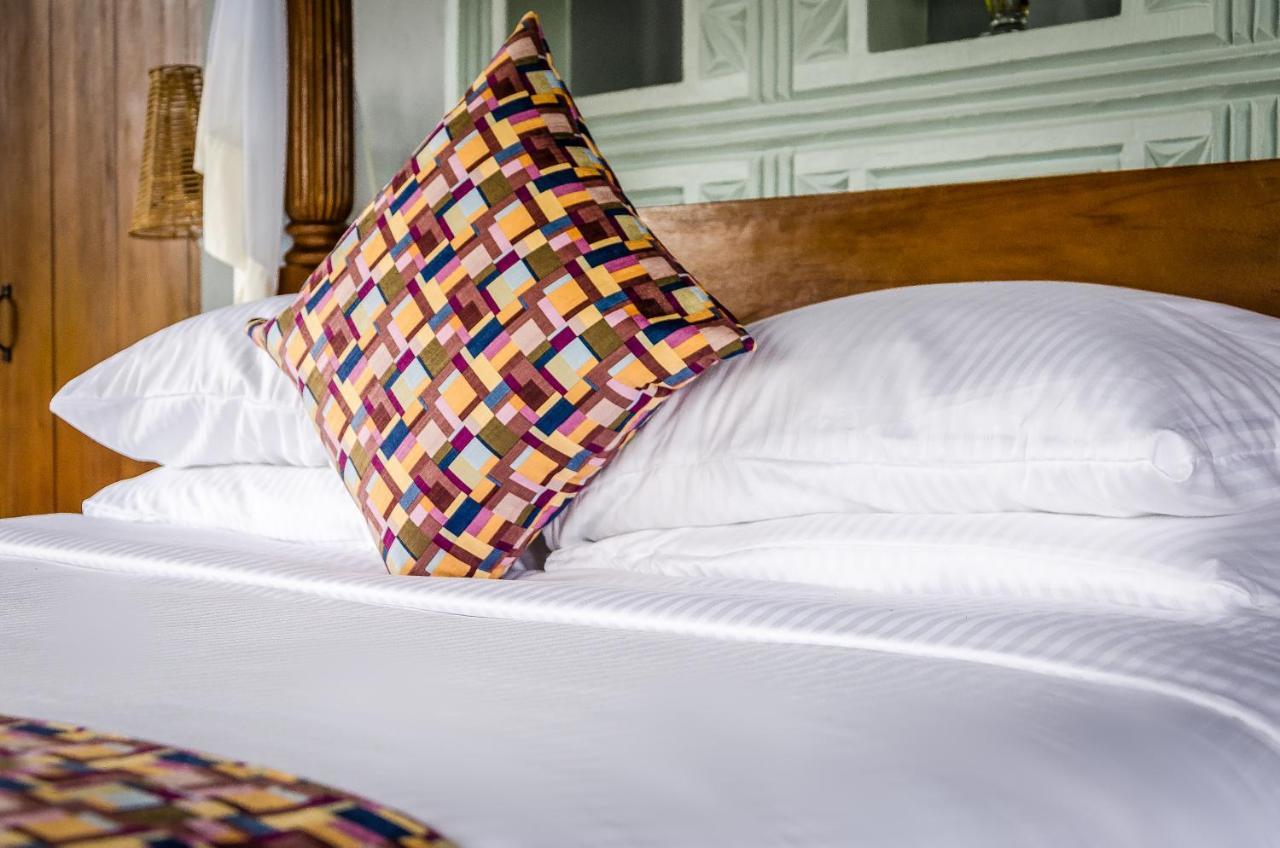 Emburara Farm Lodge Mbarara Eksteriør billede